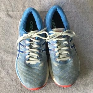 Womens ASICS Gel Nimbus 22 Running shoes